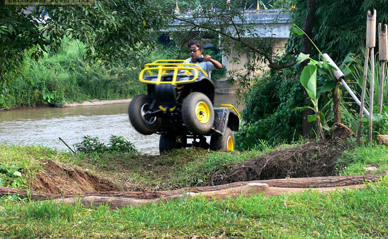 ขับรถ ATV บ้านแม่ตะมาน เชียงใหม่