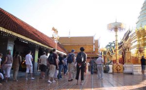 บริเวณโดยรอบ วัดพระธาตุดอยสุเทพ doi suthep temple bhubing palace tour