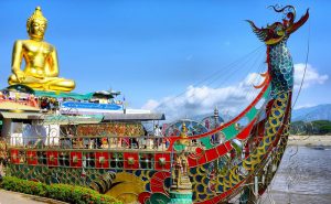 สามเหลี่ยมทองคำ chiang rai white temple one day tour