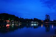 ริมแม่น้ำปิงยามค่ำคืน mae ping river cruise dinner chiang mai