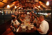 ทานอาหารค่ำ บนเรือล่องแม่น้ำปิง mae ping river cruise dinner chiang mai