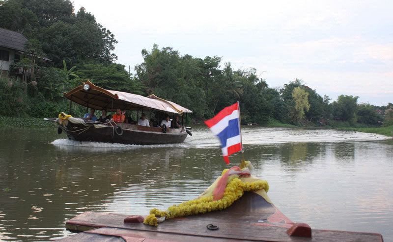 เรือ maeping river cruise