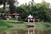 รีสอร์ทริมแม่น้ำปิง maeping river cruise