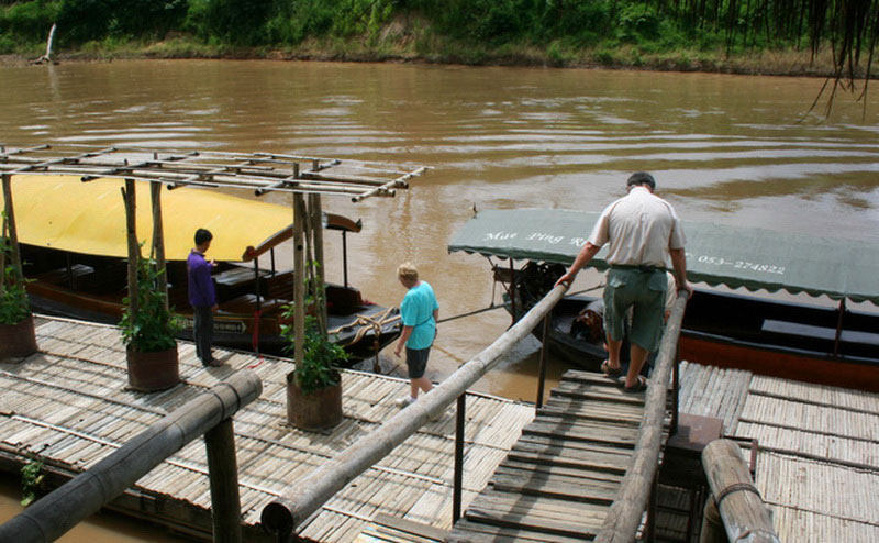 ท่าเรือแม่น้ำปิง วัดชัยมงคล maeping river cruise