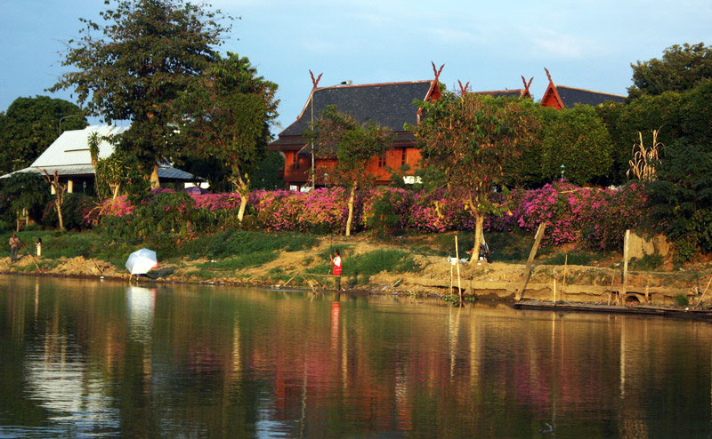 บ้านโบราณริมฝั่งแม่น้ำปิง maeping river cruise