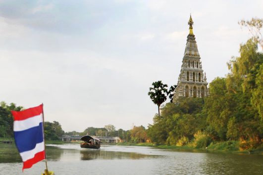 ล่องเรือชมแม่น้ำปิง maeping river cruise